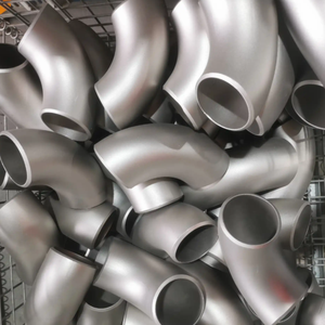 Industrial Flanged Elbow: Secure <b>Bolted</b> Connection for Large-Diameter Pipe Transitions in Construction - Product Image 5