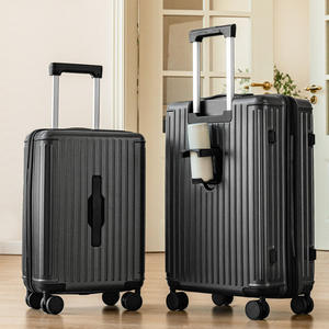 Maleta de Mano Yongsheng 2024 de 20 y 24 Pulgadas, Equipaje de PC con Ruedas Universales, Cierre de Cremallera, Bolsa de Viaje Unisex con Diseño de Rayas - Product Image 2