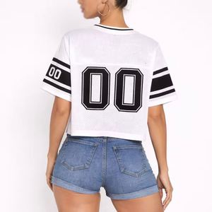 Maillot de football américain vintage personnalisé pour femme, en maille respirante, coupe courte, en polyester, avec sublimation - Product Image 3