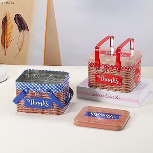 Cesta de picnic metálica con asa, diseño a cuadros rojos, etiqueta de agradecimiento, caja de almacenamiento metálica para regalos y aperitivos - Product Image 3