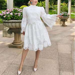 Camicetta Midi Casual con Maniche a Campana e Bordo in Pizzo e Gonna con Volant <span class=keywords><strong>Stile</strong></span> <span class=keywords><strong>Retrò</strong></span> Francese Autunno 2025 <span class=keywords><strong>Abbigliamento</strong></span> Donna - Product Image 5