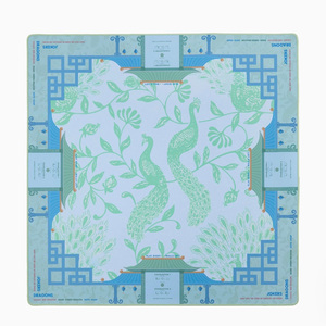 Table de Mahjong Américaine Moderne de Luxe, Pliable, 31,5x31,5 pouces, Design Tendance, Silencieuse, avec Dos en Microfibre Résistant à l'Eau - Product Image 2
