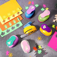 Ensemble de poinçons en mousse EVA pour loisirs créatifs, perforateur en plastique pour motifs variés, idéal pour les papiers de fête, les cartes et Noël