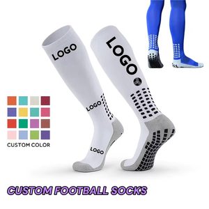 Vente Flash en Gros Chaussettes de Football Antidérapantes Couleurs Unies Compression Amortissement du Talon Haute Qualité - Product Image 1