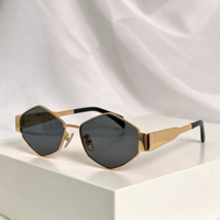 Lunettes de soleil de haute qualité UV400 légères et confortables, monture carrée pleine, verres dégradés en PC, lunettes de soleil tendance, petites, dorées, unisexes