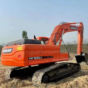 Used Doosan DX300 <b>Excavators</b> 30Ton Second Hand 30Ton Doosan <b>Excavators</b> Korea Equipped with Original Doosan Engine - Product Image 2