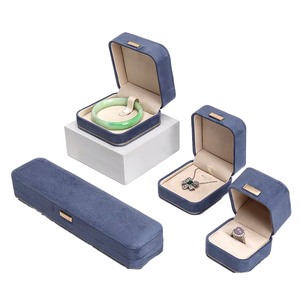 Caja de Joyería Octogonal de Alta Gama, Imitación Piel, Terciopelo Estampado, Etiqueta Dorada, Doble Uso, para Anillos y Colgantes, Caja de Regalo para Joyería - Product Image 1