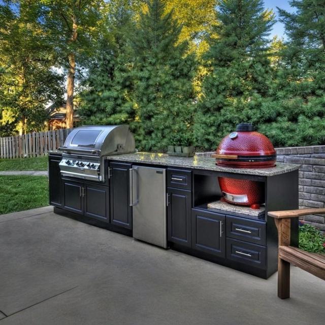 Custom Antirust Outdoor Garden Kitchen Shaker Style Metallic Texture Stainless Steel Outdoor Kitchen with Kamado Grill