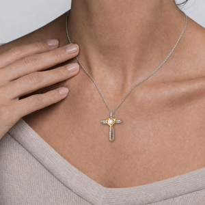Colares com Pingente de Cruz VVS Moissanite, Presentes de Aniversário para Mulheres, Banhado a Ouro 14K, Prata Esterlina 925, Crucifixo, Fé, Coração - Product Image 3