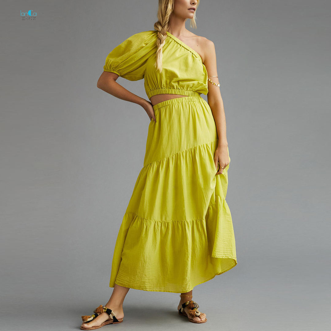 สีเขียว