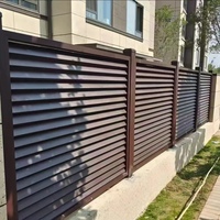 Clôture décorative en aluminium à lattes, résistante aux intempéries, respectueuse de l'environnement, durable, personnalisable avec service de modélisation 3D