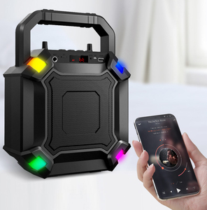 Yayusi Nhà Máy Giá T2 phong cách retro di động ngoài trời <span class=keywords><strong>Bluetooth</strong></span> <span class=keywords><strong>Speaker</strong></span> cắm trong dây micro LED màn hình đầy màu sắc ánh sáng không dây - Product Image 4