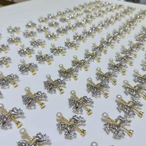 เข็มกลัดม้ามุกน้ำจืด 6 มม. เงางาม แข็งแรง สำหรับปีม้า ขายส่ง เครื่องประดับนำโชคสำหรับผู้หญิงและผู้ชาย - Product Image 4