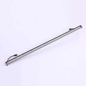 Barra de Luz LED RGBW Pixel Tube Wall Washer con Control DMX, Barra de Aluminio IP65 para Iluminación de Paisajes, Escenarios, Edificios y Fachadas Exteriores - Product Image 3