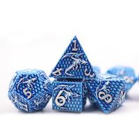 Ensemble de dés de jeu de société à échelle dragon bleu dnd, jeu de dés à bord pointu en métal, prix bas