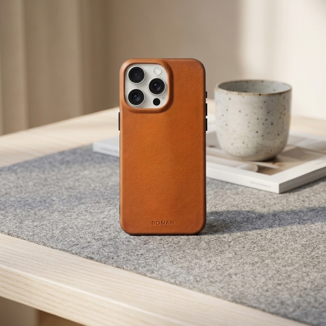 Custom Manufacturer's Private Mold Leather Phone Case for 16 Pro Max Wireless Charging Capability Real Microfiber Lining