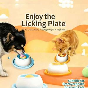 Gamelle interactive anti-glouton pour chien avec plaque de léchage et design de nettoyage de la langue, étanche et anti-fuite en TPR/PET - Product Image 6