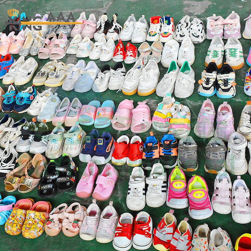 Sepatu Bekas รองเท้าเด็ก,ดั้งเดิมรองเท้าสนีกเกอร์รองเท้าใช้ติดแบรนด์สำหรับเด็กในดูไบ