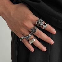 Ensemble de bagues empilables vintage et antiques à motifs variés (arbre, étoile) pour hommes, style gothique, accessoires de bijoux pour doigts, vente en gros