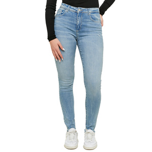 Jeans Ajustados de Mezclilla para Mujer Modernos con Cinturón, Ecológicos y de Secado Rápido, Ajuste Casual para Uso Diario y Atuendos Modernos - Product Image 2