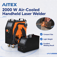 Machine de soudage au laser à fibre portative de 2000 W, soudeuse au laser refroidie par air avec alimentation en fil double en option pour la fabrication des métaux AT650