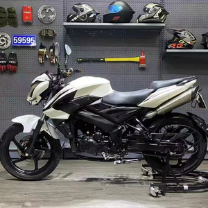 Motocicleta Honda CB250F Hornet Usada, de Gasolina, Todoterreno/Urban, 250cc, Fabricada en China, Más de 80km/h - Product Image 1