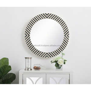 Miroir mural décoratif moderne de luxe avec cadre en bois et résine époxy, couleur noire, forme écologique, durable, miroir de toilette - Product Image 1