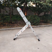 Échelle télescopique pliable Maidean à grande charnière, en alliage d'aluminium léger et durable, capacité de charge de 150 kg, 4 marches, verrouillage manuel, design moderne