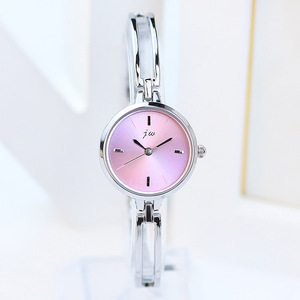 Simple round student watch niche high-end alloy women's watch fashionable quartz bracelet watch - Product Image 4