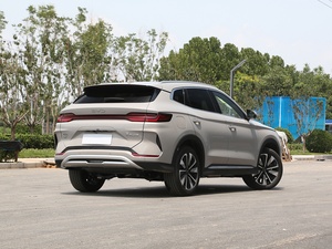 Veicolo Elettrico BYD SONG PLUS DM-i 2025: Con Cilindrata di 1498mL e Batteria di Tipo LFP - Product Image 2