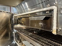 Four à pizza Horno 16 pouces pour la cuisson d'aliments locaux Pita Roti poulet aile 220V Four à pizza à bande à vendre