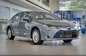 <span class=keywords><strong>Toyota</strong></span> <span class=keywords><strong>Corolla</strong></span> Hybrid <span class=keywords><strong>2019</strong></span> 1.8L E-CVT Edizione Flagship, Guida a Sinistra, Tetto Apribile, Telecamera Posteriore, Sedili in Tessuto - Product Image 2