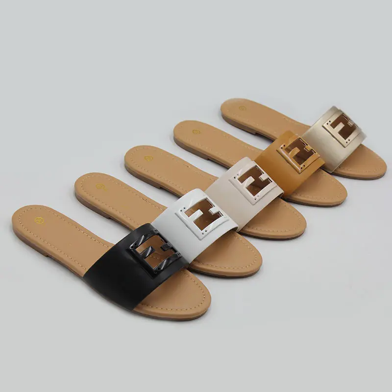 Nieuwste Ontwerp Sandalias De Peluche Flat Casual Zomer Glijbanen Beroemde Merknaam Europese Designer Sandalen Voor Dames En Dames