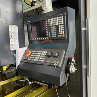 Centre d'usinage CNC vertical 5 axes VMC850 de haute qualité avec contrôleur GSK/Fanuc, broche BT40 et ATC à broche unique