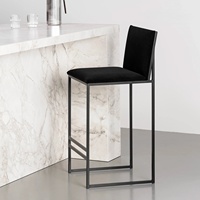Chaise de bar moderne italienne avec dossier minimal Tabouret haut pour la maison, les îles, la cuisine et l'extérieur Cadre en métal pour restaurants