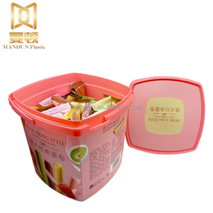 Mandun Yogurt ice cream snacks candy popcorn cookie containers with Lid and hand shank in mold label plastic box