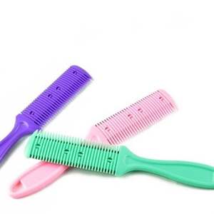 Tijeras <span class=keywords><strong>de</strong></span> corte <span class=keywords><strong>de</strong></span> <span class=keywords><strong>pelo</strong></span> <span class=keywords><strong>de</strong></span> doble cara, peine cortador <span class=keywords><strong>de</strong></span> <span class=keywords><strong>pelo</strong></span> <span class=keywords><strong>de</strong></span> plástico <span class=keywords><strong>con</strong></span> cuchilla <span class=keywords><strong>de</strong></span> acero inoxidable, maquinilla <span class=keywords><strong>de</strong></span> afeitar - Product Image 4