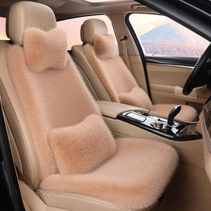 Vente en gros : Nouveaux coussins et housses de siège de <span class=keywords><strong>voiture</strong></span> en fourrure de renard, 11 pièces, pour l'hiver, universels, en peluche, pour sièges <span class=keywords><strong>avant</strong></span> et arrière. - Product Image 1