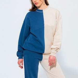 ชุดเสื้อสเวตเตอร์คอกลมและกางเกงผ้าฟลีซสองสีผ้าคอตตอนรุ่นออกแบบได้ตามต้องการ - Product Image 4