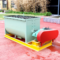 Agitateur de type horizontal utilisé pour la ligne de production d'engrais organique à base de fumier de volaille