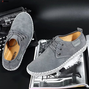 Chaussures Oxford confortables à bout capoté en cuir souple pour homme, idéales pour les mariages, décontractées et pour la marche, avec semelle plate rehaussante - Product Image 1