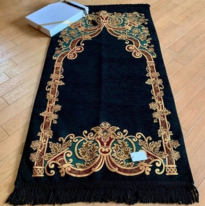 Alfombra de Oración Musulmana de Chenilla Tejida Meca de Lujo Turca, Sejadah - Product Image 4