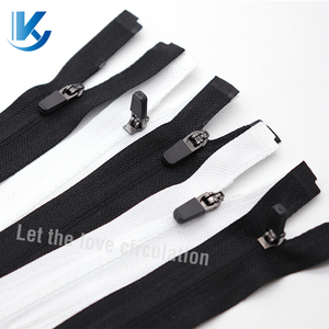 <span class=keywords><strong>Fancy</strong></span> 3 # dây kéo cho Jersey đi xe đạp đảo ngược <span class=keywords><strong>nylon</strong></span> dây kéo cao su puller mở kết thúc vô hình dây kéo - Product Image 1