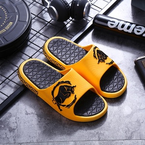 Flip Flop para las mujeres 2020 hombres negro <span class=keywords><strong>hombre</strong></span> <span class=keywords><strong>casa</strong></span> de playa para las señoras de las mujeres zapatillas planas - Product Image 3