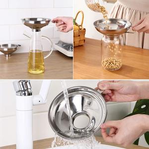 2 PCS Silicone Funil Aço Inoxidável Dispensação Líquida Cozinhar Funis com Filtro Suco Enchimento Funis - Product Image 3