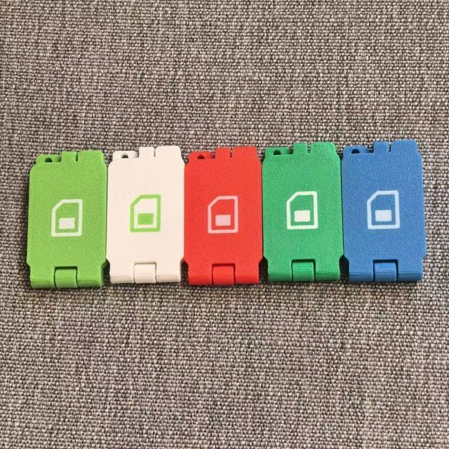 Portable SIM Card Holder Case with Eject Pin 4 Slots Nano SIM Card Storage Box Keychain for Travel Outdoor Model 373