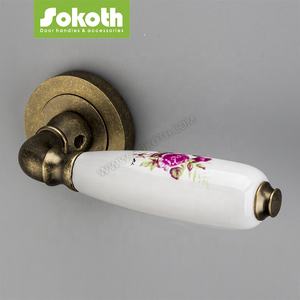 2022 NOUVEAU style chinois en alliage <span class=keywords><strong>de</strong></span> zinc antique en laiton intérieur <span class=keywords><strong>Porcelaine</strong></span> céramique <span class=keywords><strong>poignée</strong></span> <span class=keywords><strong>de</strong></span> <span class=keywords><strong>porte</strong></span> - Product Image 4