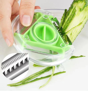 Rallador de Verduras Tres en Uno Syh1099, Utensilios de Cocina, Pelador de Frutas y Patatas Giratorio - Product Image 4