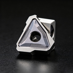 Fraiseuses CNC industrielles résistantes à la chaleur, fraises triangulaires durables pour le travail de précision des <span class=keywords><strong>moules</strong></span> automobiles et des composants de quincaillerie - Product Image 2