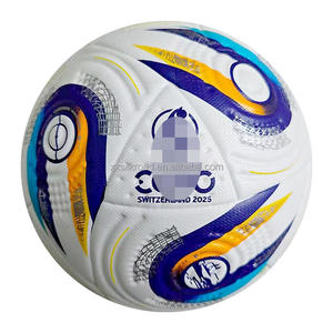Pallone da <span class=keywords><strong>Calcio</strong></span> Termosaldato di Alta Qualità con Rivestimento Interno in Lattice PU Rosso, Dimensioni e Peso Ufficiali - Product Image 5